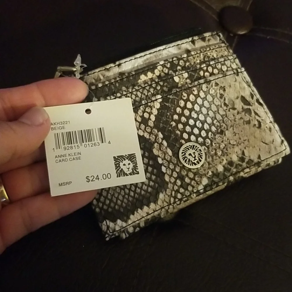 Anne klein wallet - Picture 5 of 8